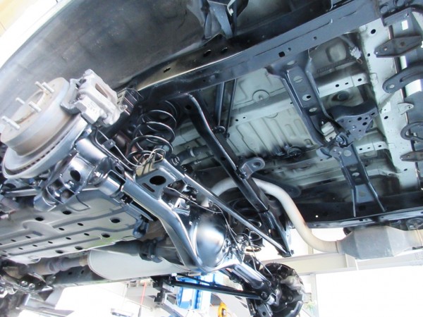 TRJ120プラド 販売納車前の点検整備サムネイル