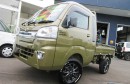 GLOBALアゲトラ　ハイゼットトラック660 ジャンボ 3方開 4WD　 （オフビートカーキＭ）サムネイル