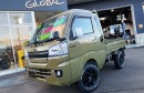 ダイハツ ハイゼットトラック660 ジャンボ 3方開 4WD　GLOBALアゲトラサムネイル